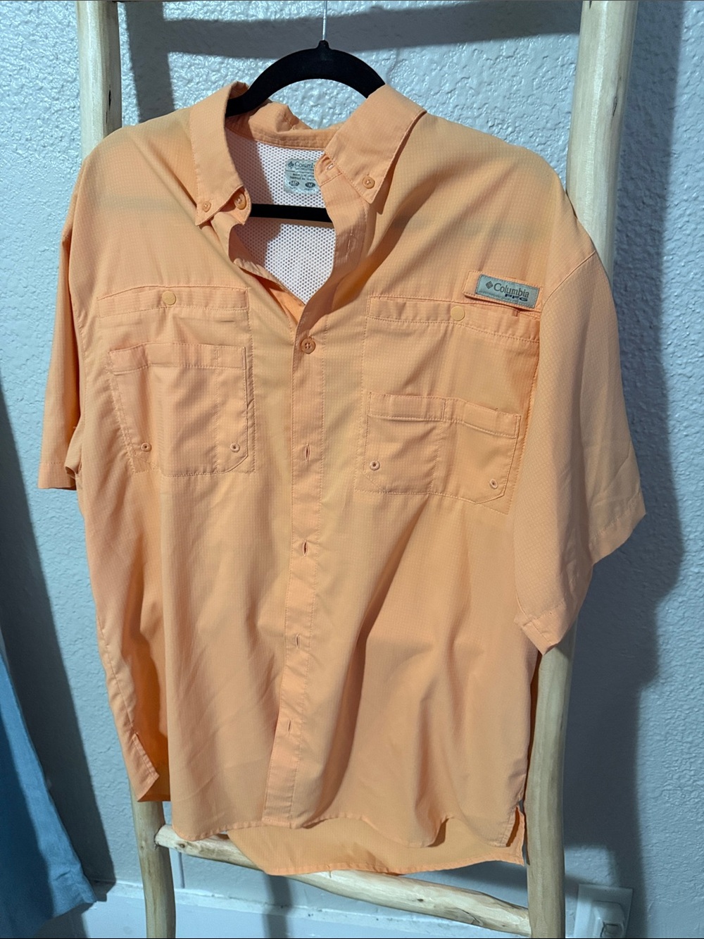 Columbia Men’s Short-Sleeve Button-Down Shirt - Light Peach
